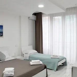 137 Bed & Breakfast
