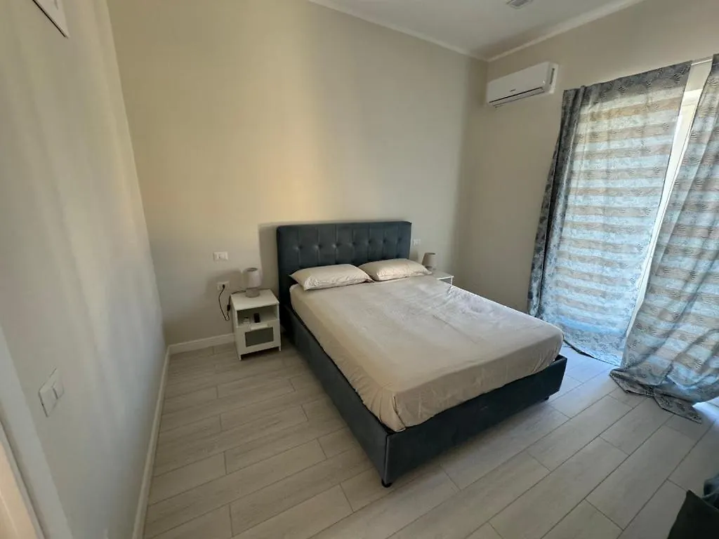 Airport House Apartment Naples Italy